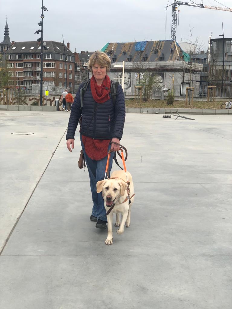 Remise de Roxy à Marie Thys