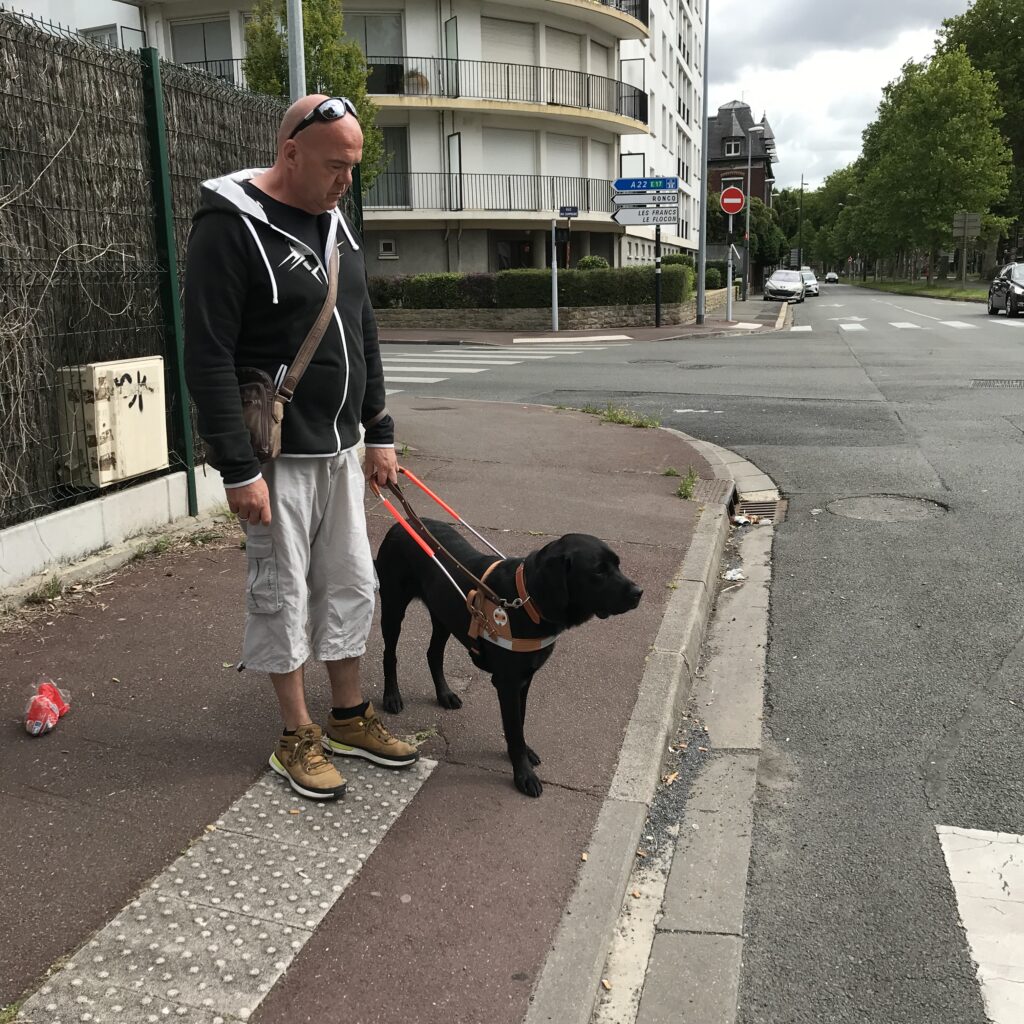 Remise de Ragnar à Marc Thibaut