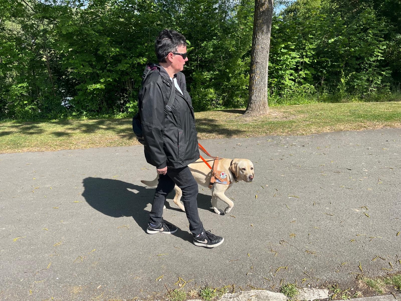 Remise de Udji à Virginie